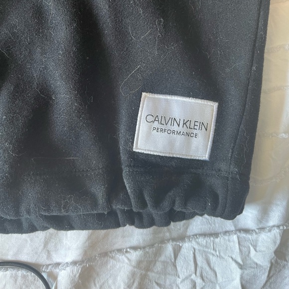 CALVIN KLEIN SWEATER - Picture 5 of 5